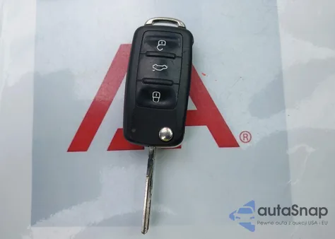 2014 Volkswagen Jetta 1.8T Se z USA, uszkodzony, nr VIN 3VWD07AJ0EM327999